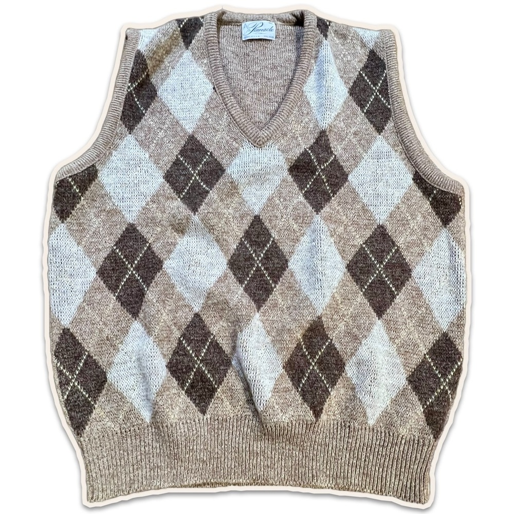 VINTAGE argyle diamond plaid knit sweater vest v-neck sleeveless neutral preppy